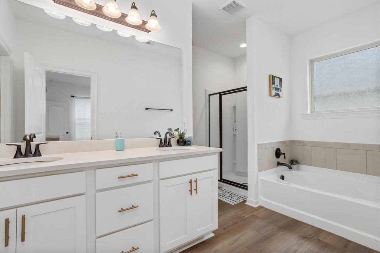 Luxury Townhome By Lsu Campus Baton Rouge Buitenkant foto